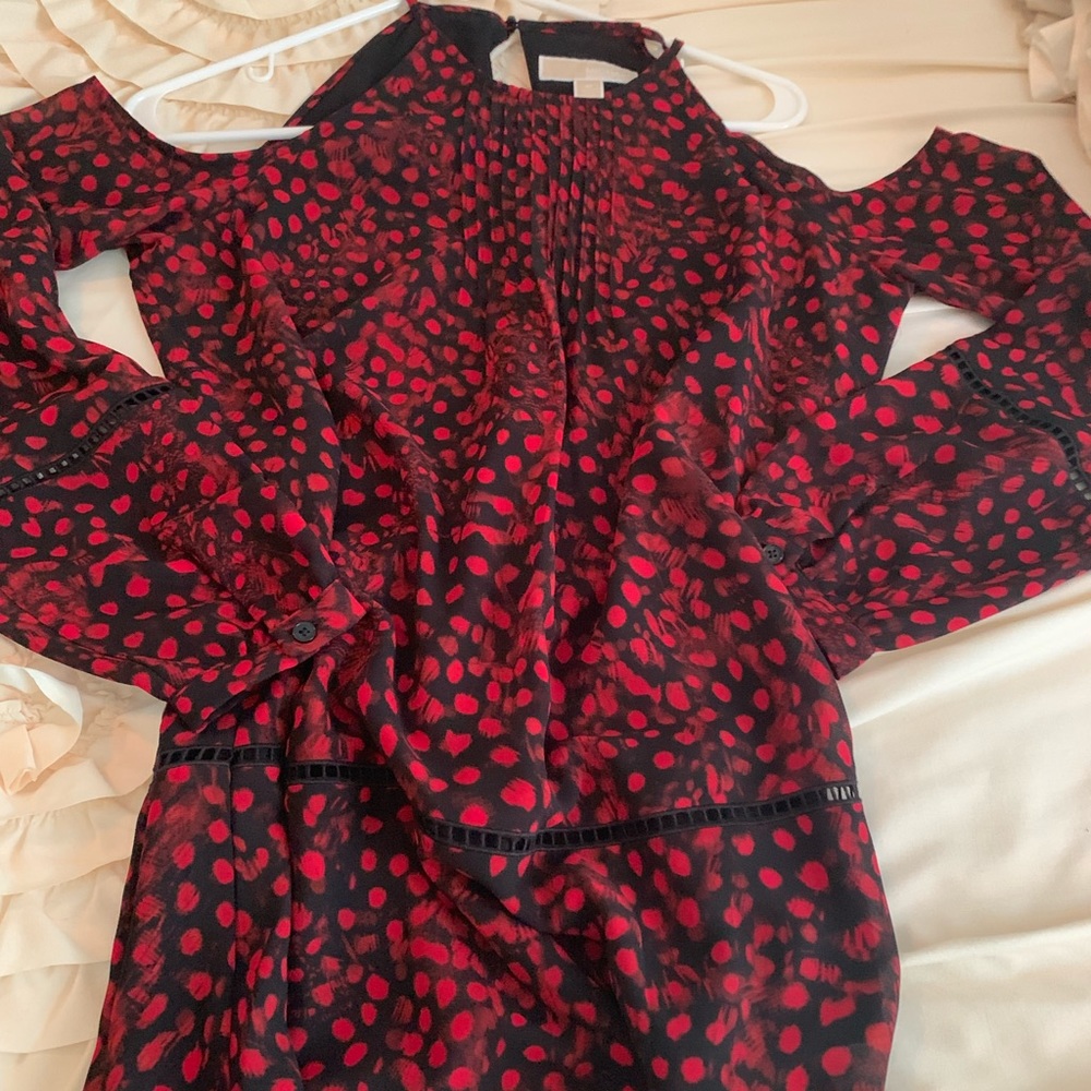 Long sleeve sheer blouse. Black & red